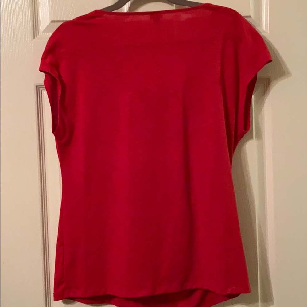 Red top - Picture 4 of 4